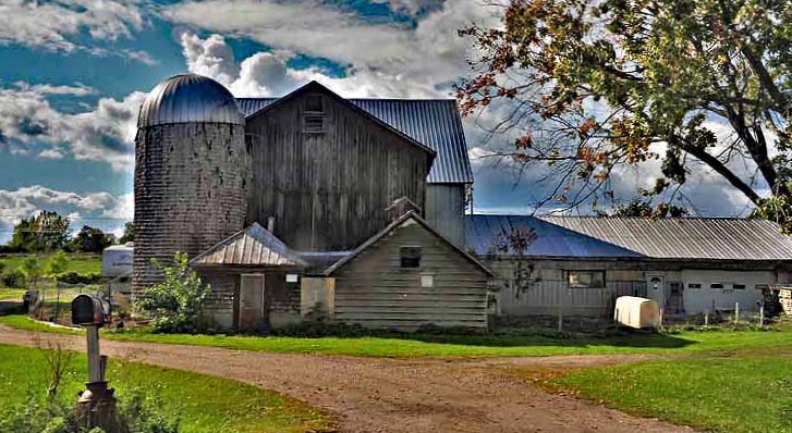 barn